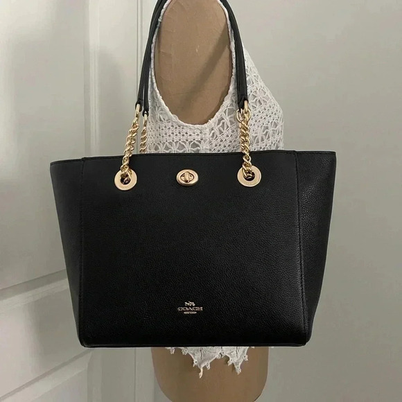 🔥2xHOST PICK🔥 Coach turnlock chain pebble tote - Picture 4 of 7